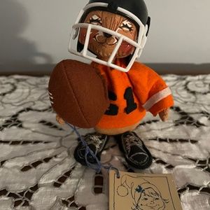 Annalee 1994 NEW mouse with football outfit  -  number 61 - 6” tall